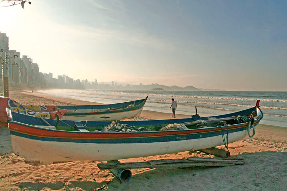 Quais praias de Balneário Camboriú valem a pena visitar