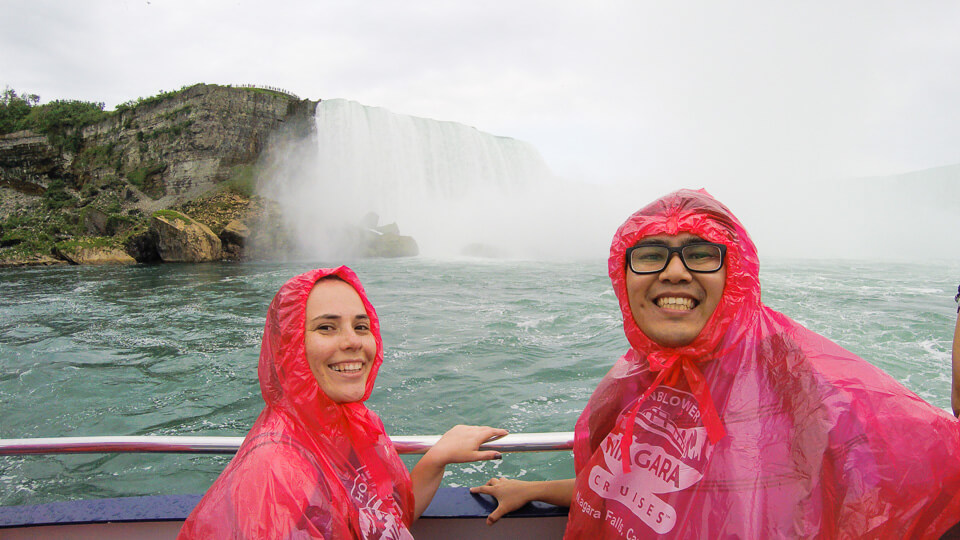 Passeio de barco em Niagara Falls: Hornblower Niagara Cuises