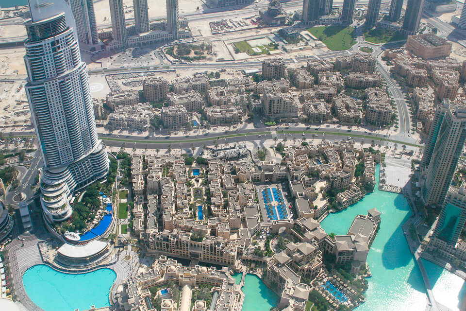  Ver Dubai de cima no At The Top (Burj Khalifa)